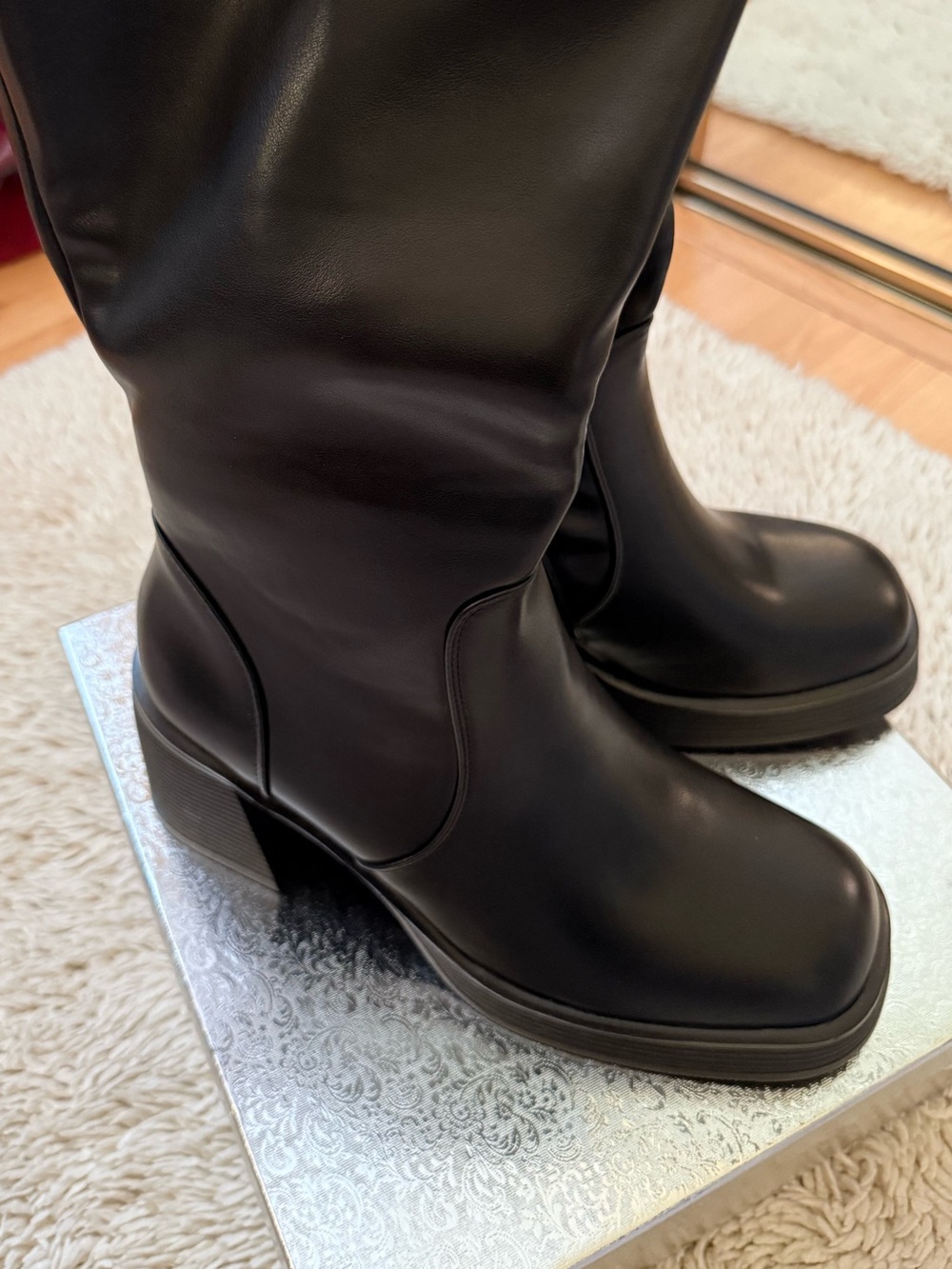 Classic Black Women's Knee-High Boots - Leather Look